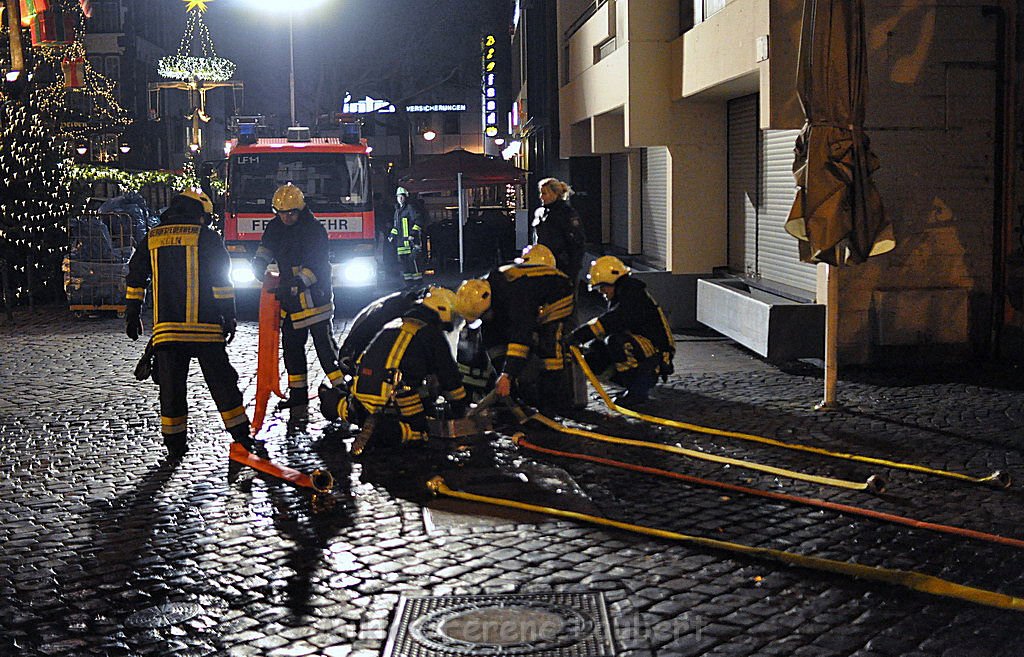 Feuer Koeln Alstadt Heumarkt P22.JPG